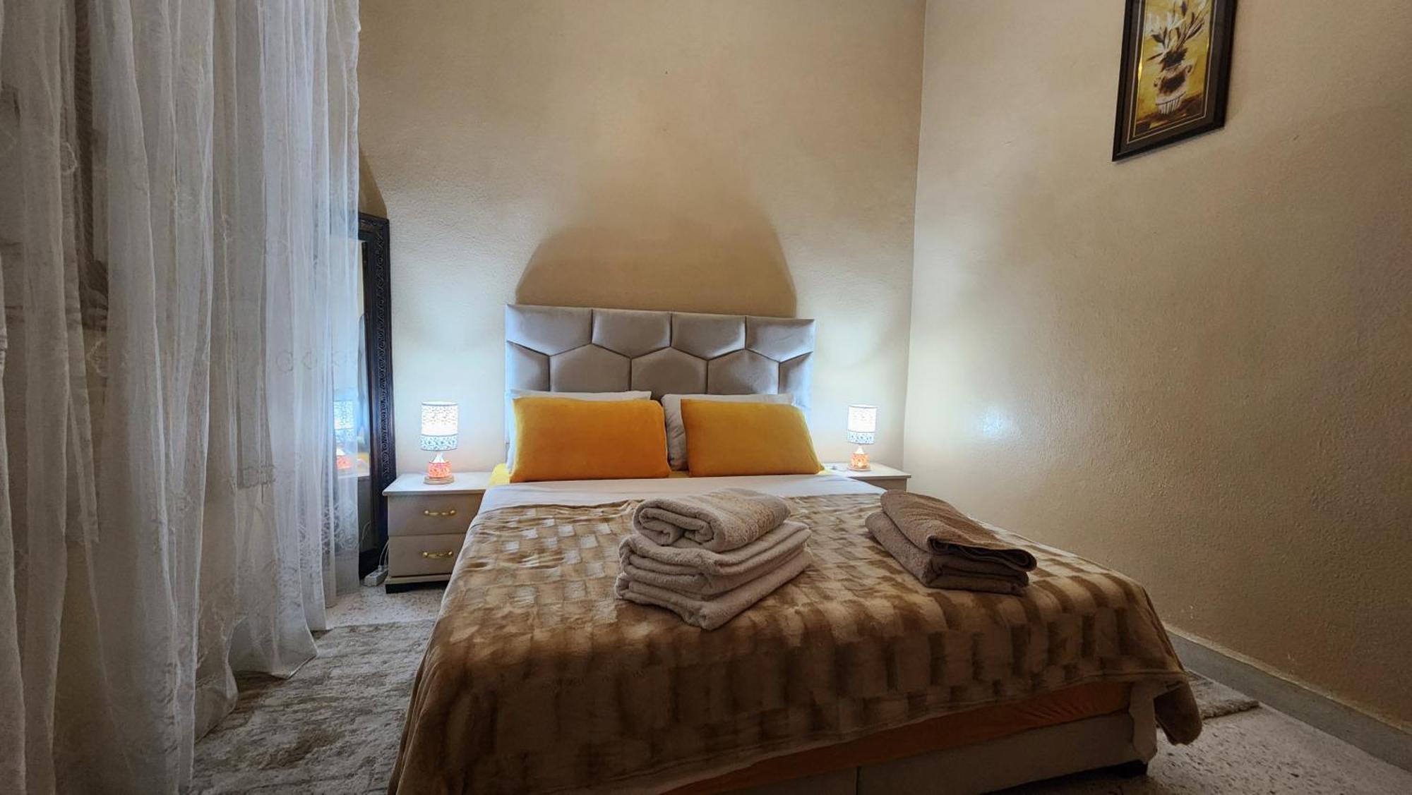 Appartement Riad 5Min A Pied De L'Aeroport Marrakesh Ngoại thất bức ảnh