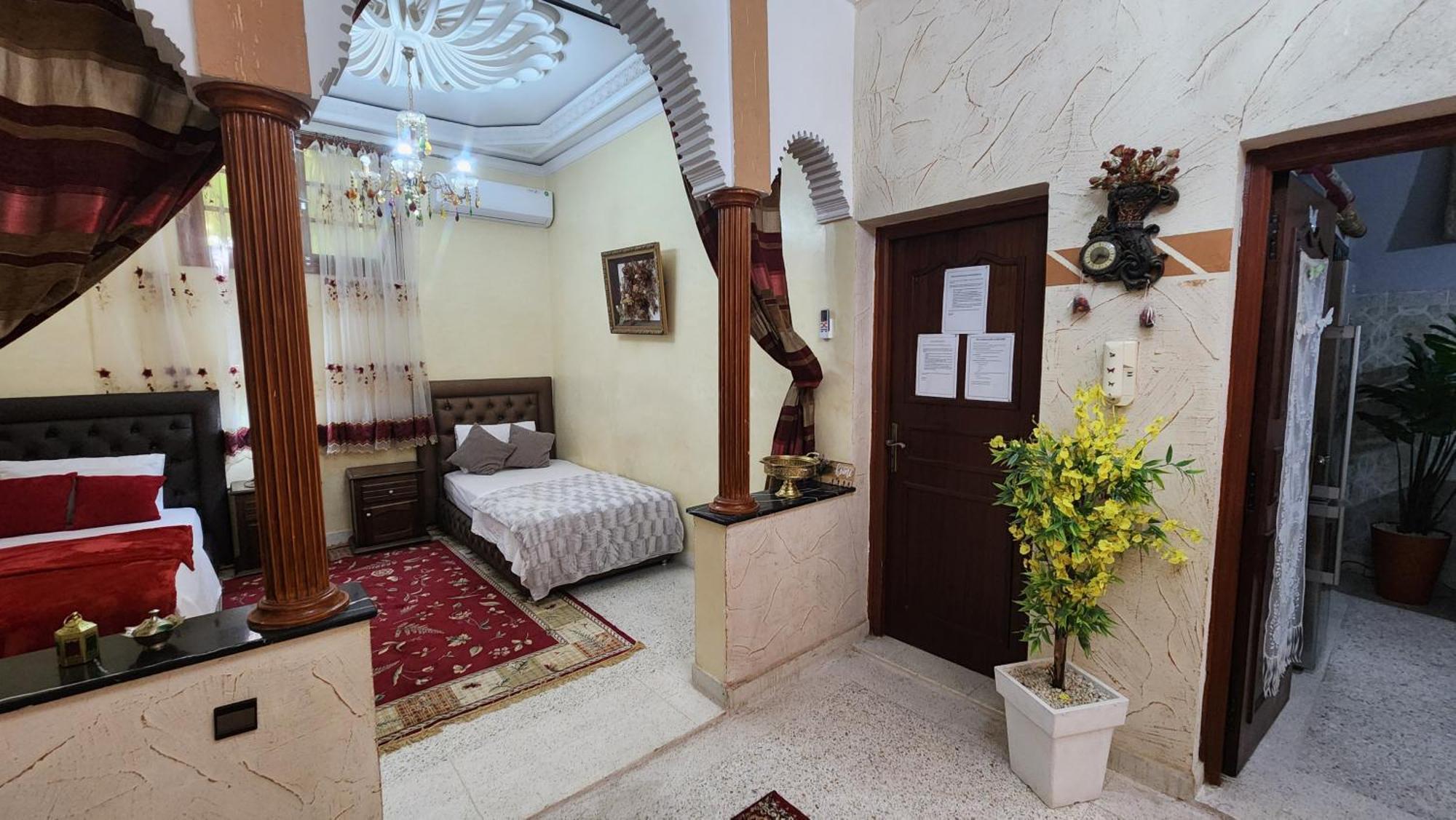 Appartement Riad 5Min A Pied De L'Aeroport Marrakesh Ngoại thất bức ảnh