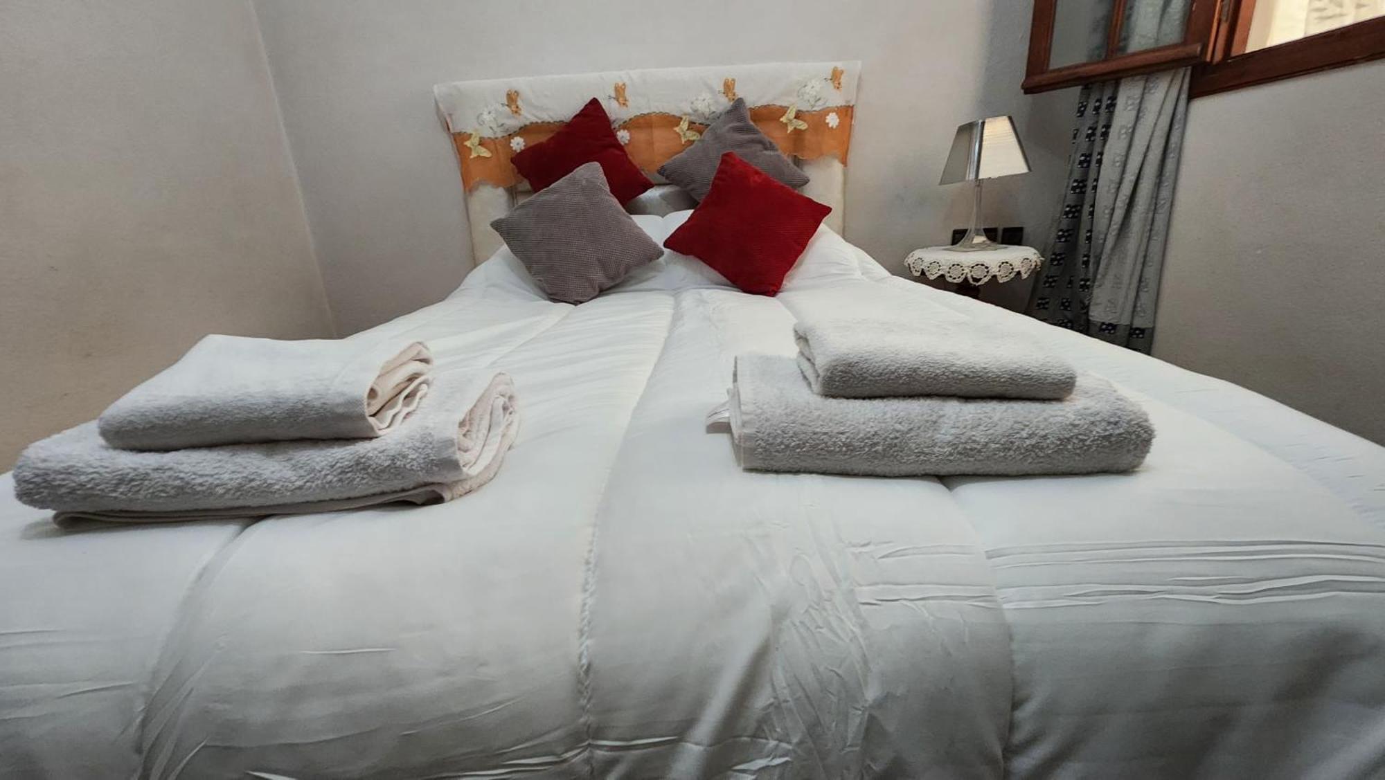 Appartement Riad 5Min A Pied De L'Aeroport Marrakesh Ngoại thất bức ảnh